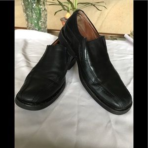 JOHNSTON& MURPHY ,11M black leather men’s shoes